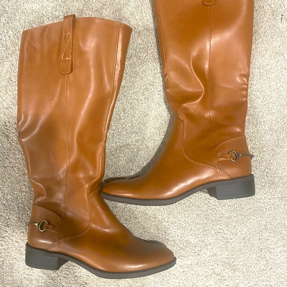 Riding Boots almost brand new Size 6.5